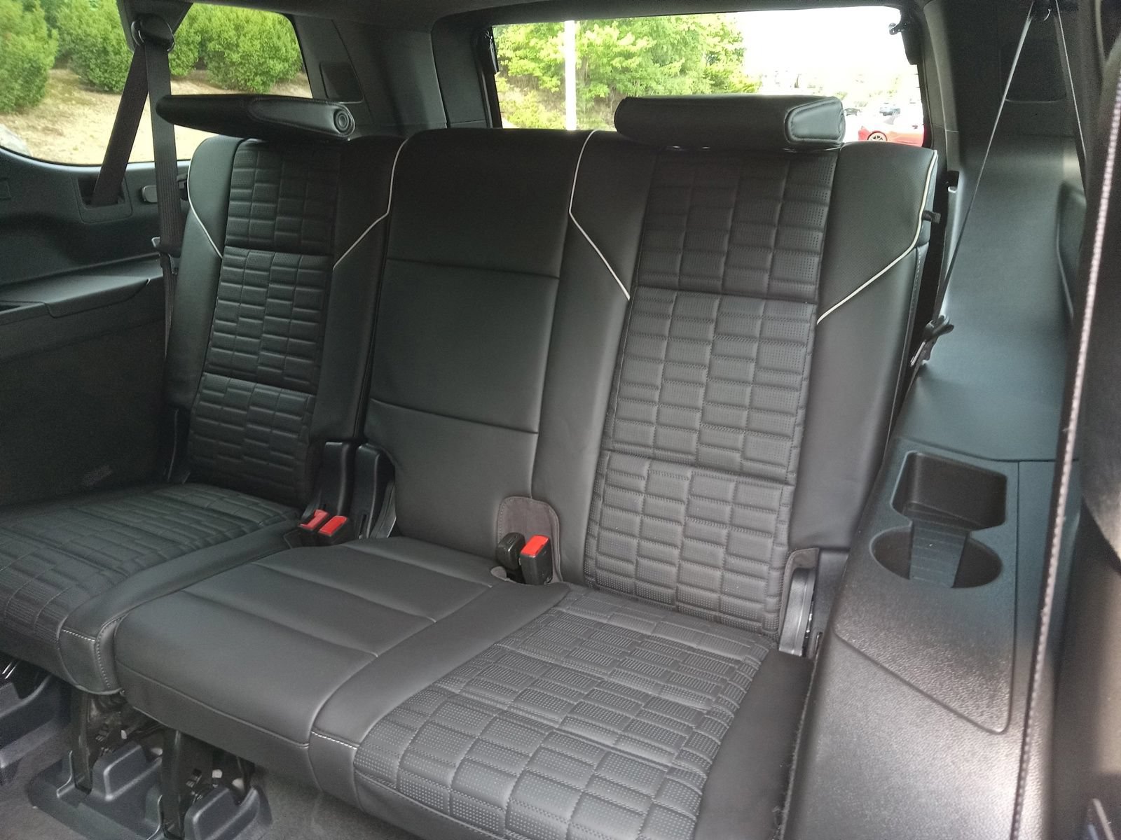 Used 2025 Cadillac Escalade ESV Sport Platinum AWD/4WD image 27