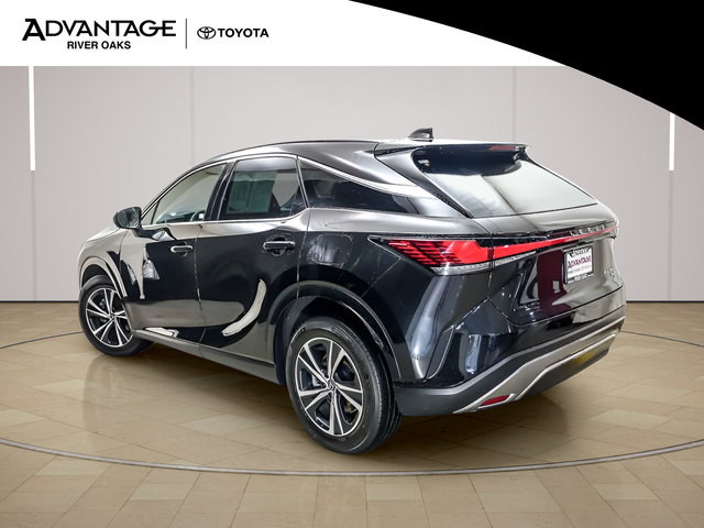 Used 2025 Lexus RX 350 Premium w/ Accessory Package AWD/4WD image 5