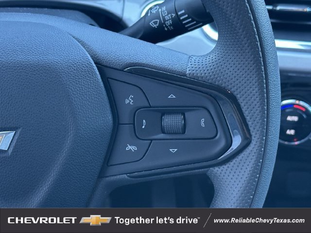 Used 2026 Chevrolet Trax LT FWD image 15