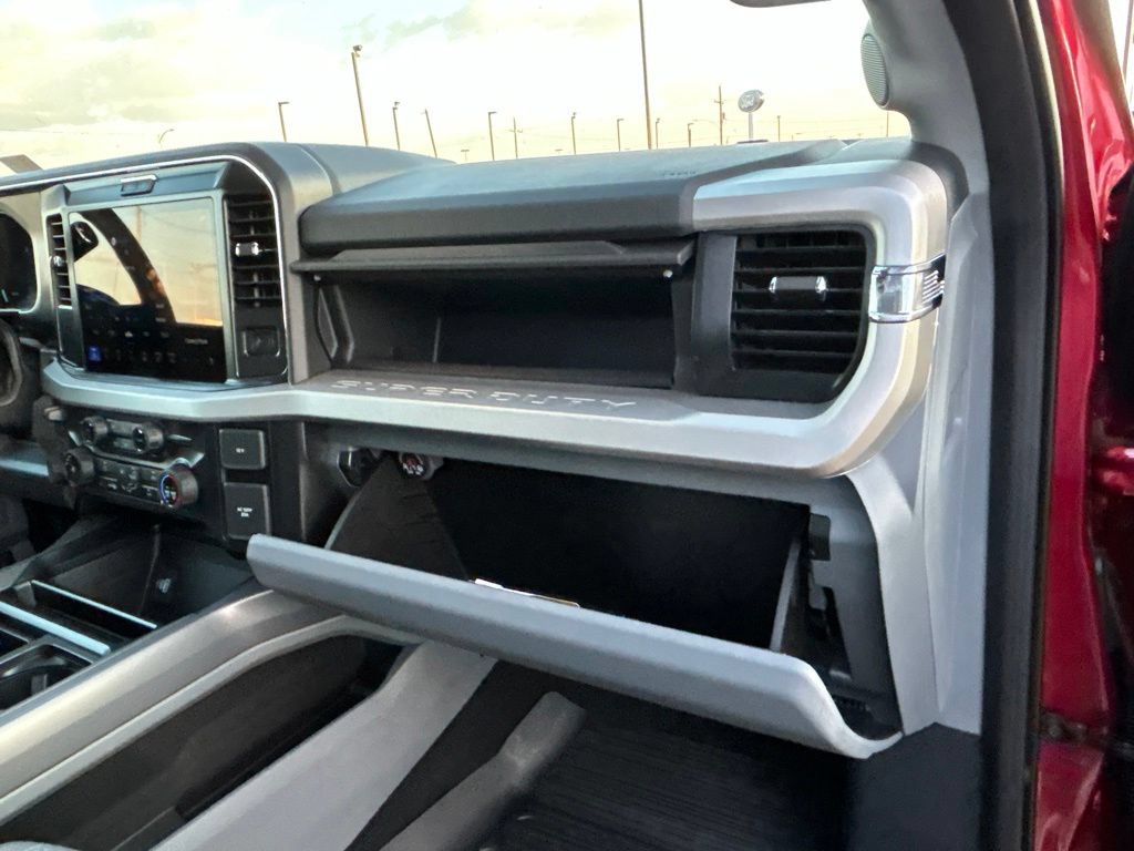 Used 2026 Ford F350 XLT w/ XLT Premium Package AWD/4WD image 46