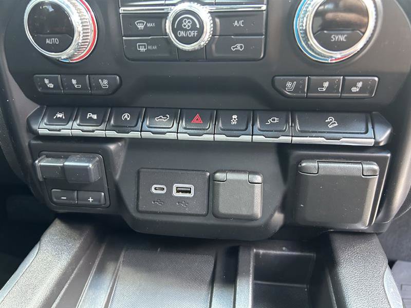 Used 2020 GMC Sierra 1500 AT4 w/ AT4 Premium Package image 16