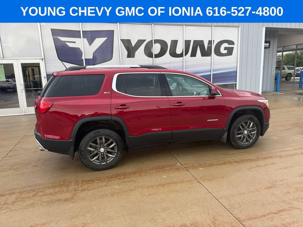 Used 2019 GMC Acadia SLT AWD/4WD image 1