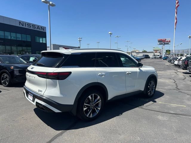 Used 2023 INFINITI QX60 Luxe w/ Cargo Package AWD/4WD image 12