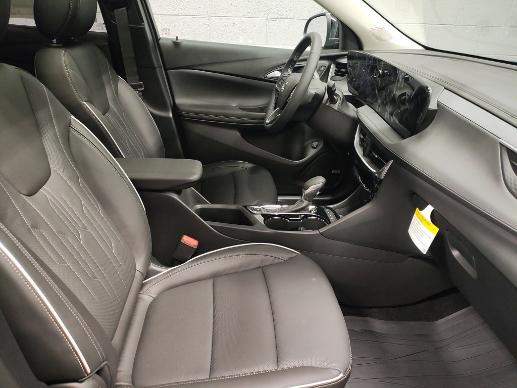 New 2026 Buick Encore GX Avenir w/ Avenir Technology Package image 7
