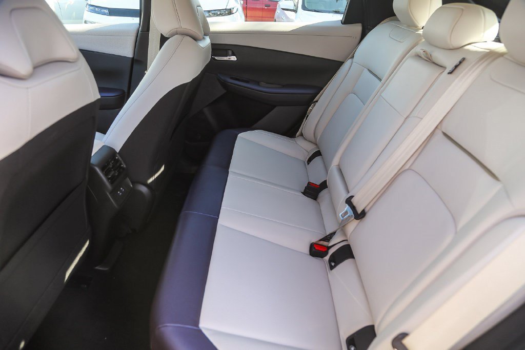 New 2026 Nissan Leaf SV+ w/ Floor Mat Package (SV+) FWD image 19