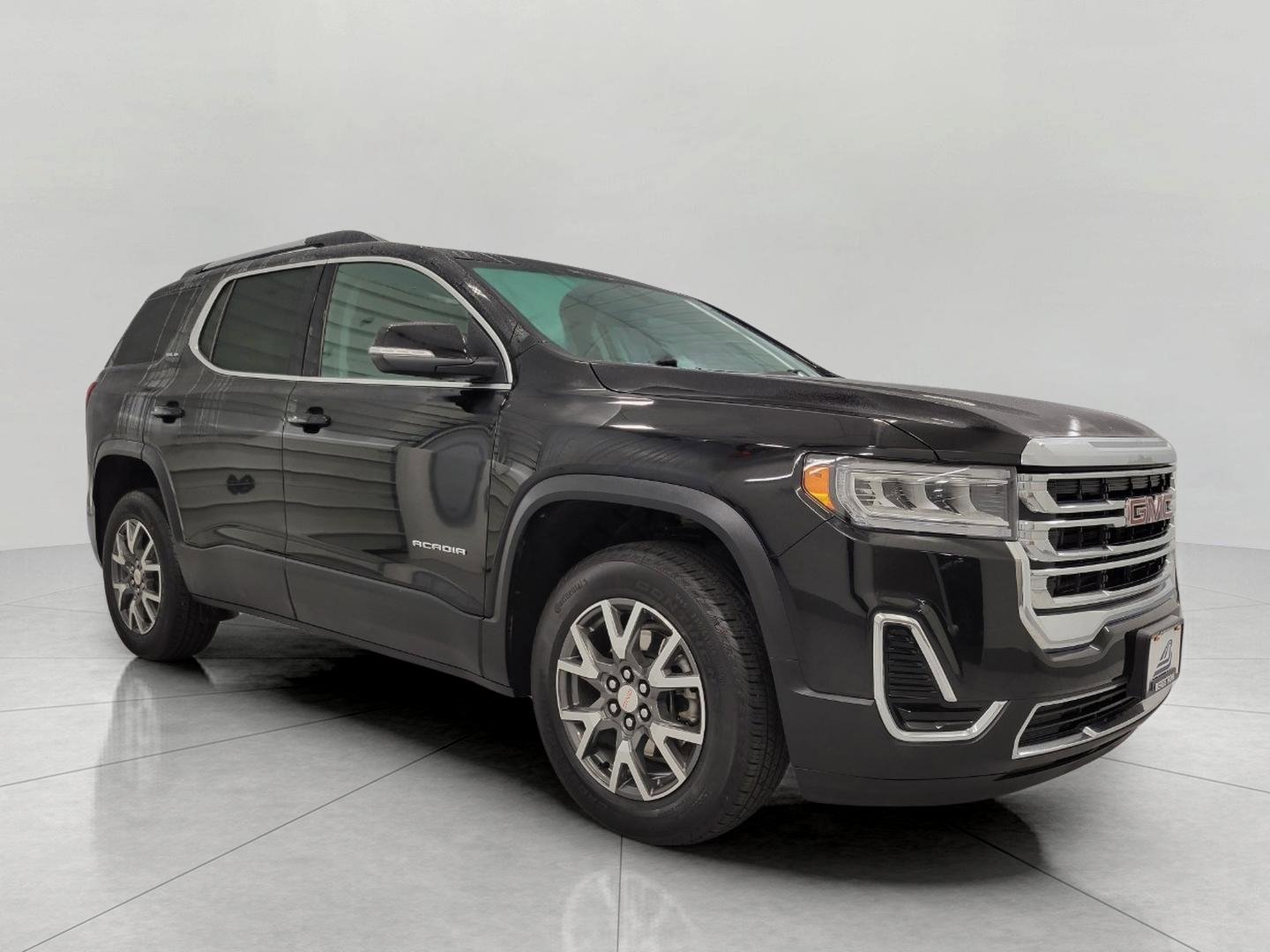 Used 2023 GMC Acadia SLE w/ Driver Convenience Package