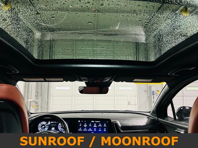 Used 2023 Kia Sportage SX image 9