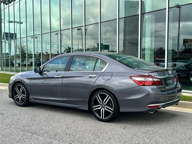 Used 2016 Honda Accord Sport image 21