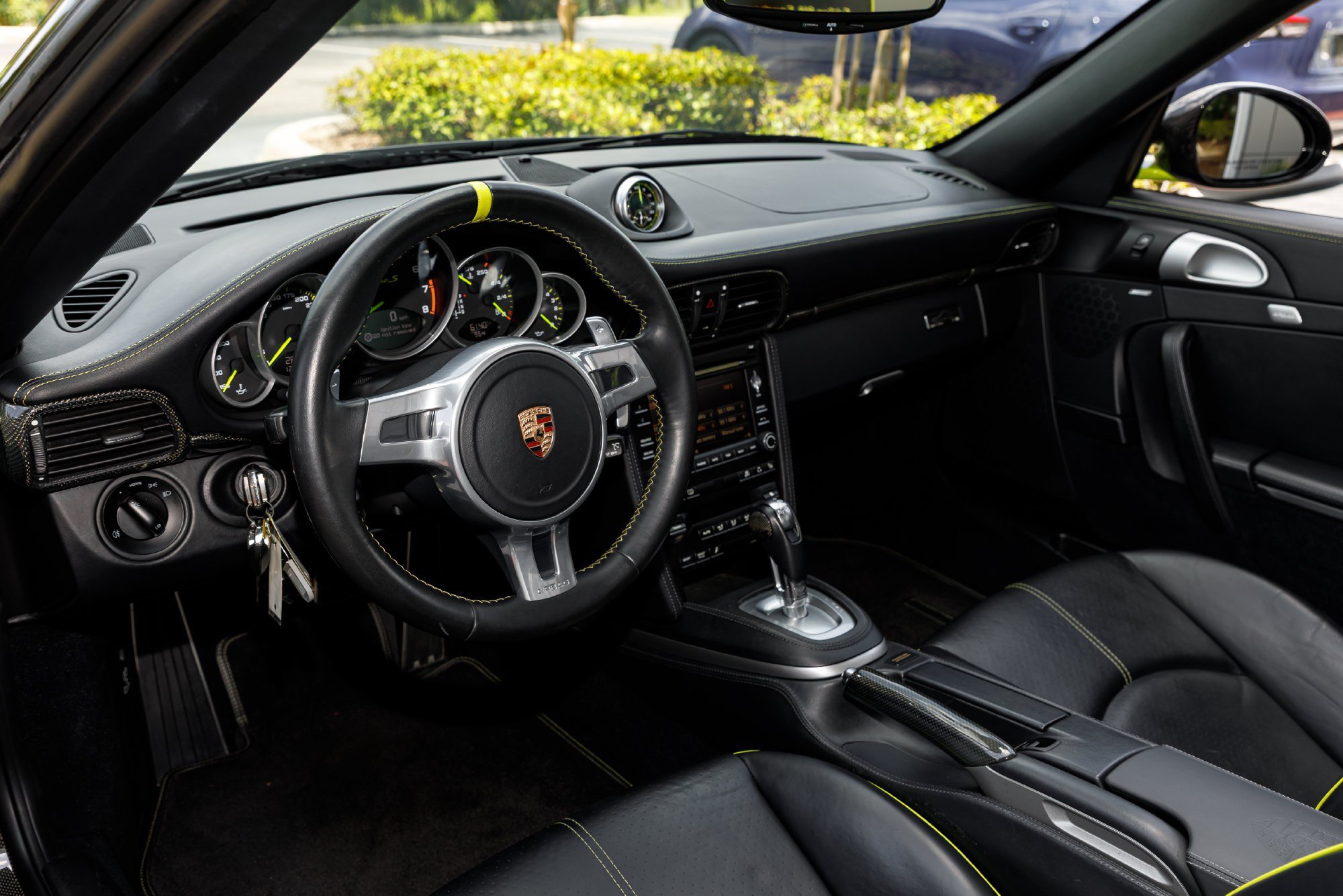 Used 2012 Porsche 911 Turbo S AWD/4WD image 25