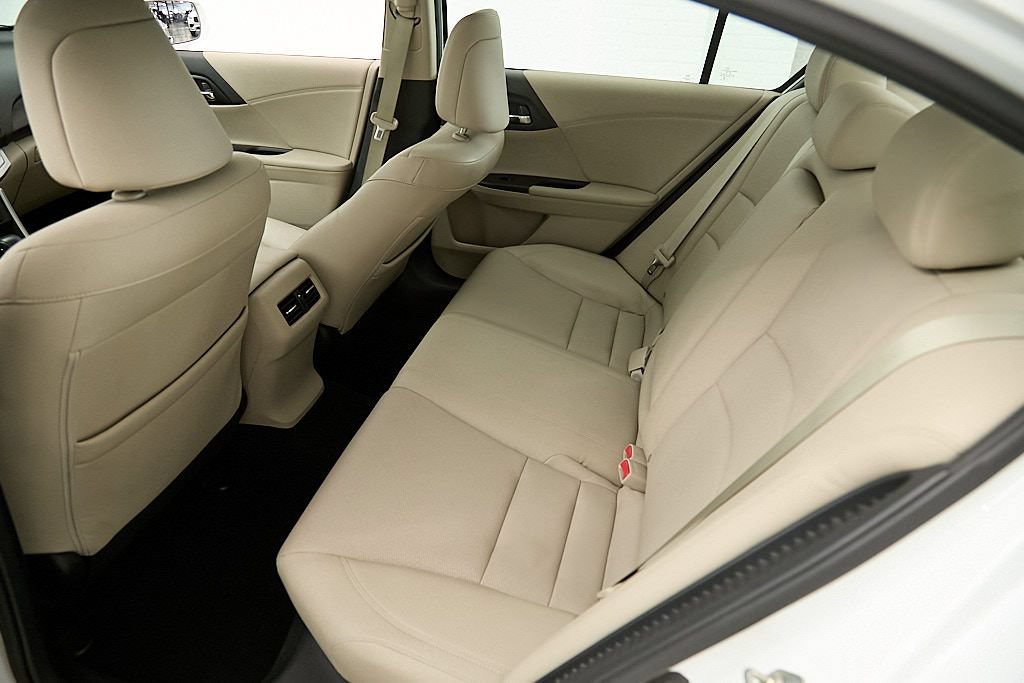 Used 2015 Honda Accord Touring image 20