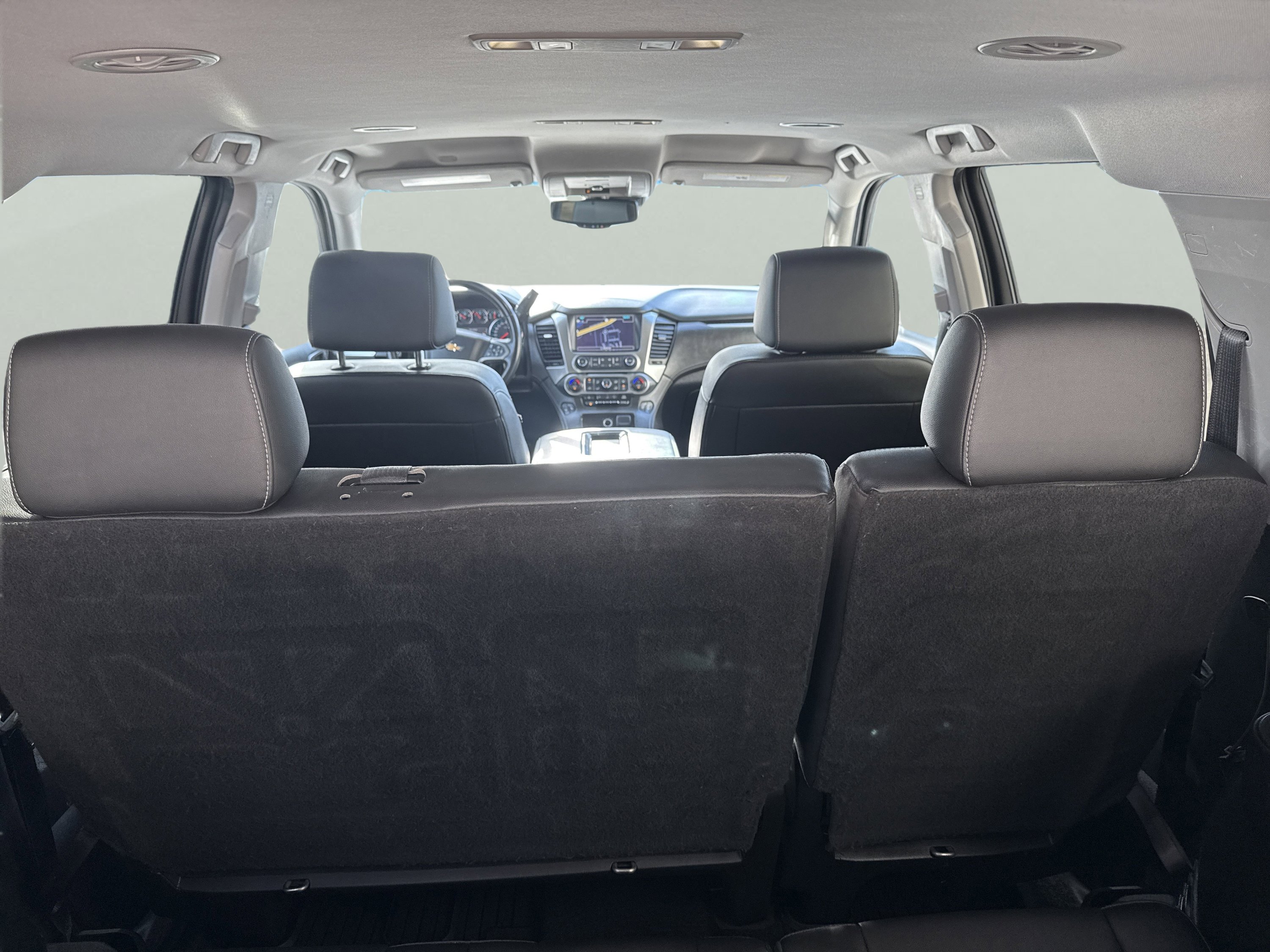 Used 2019 Chevrolet Suburban LT image 9