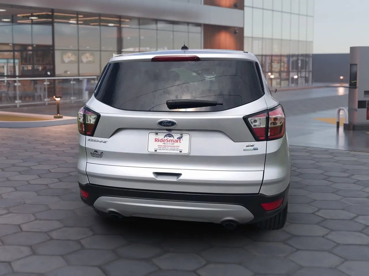 Used 2017 Ford Escape SE AWD/4WD image 10