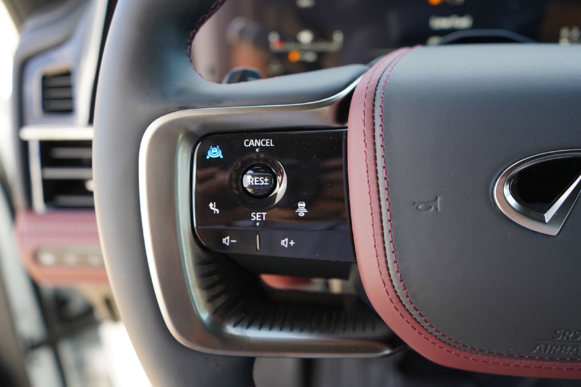 New 2026 INFINITI QX80 Autograph w/ Premium Cargo Package image 13