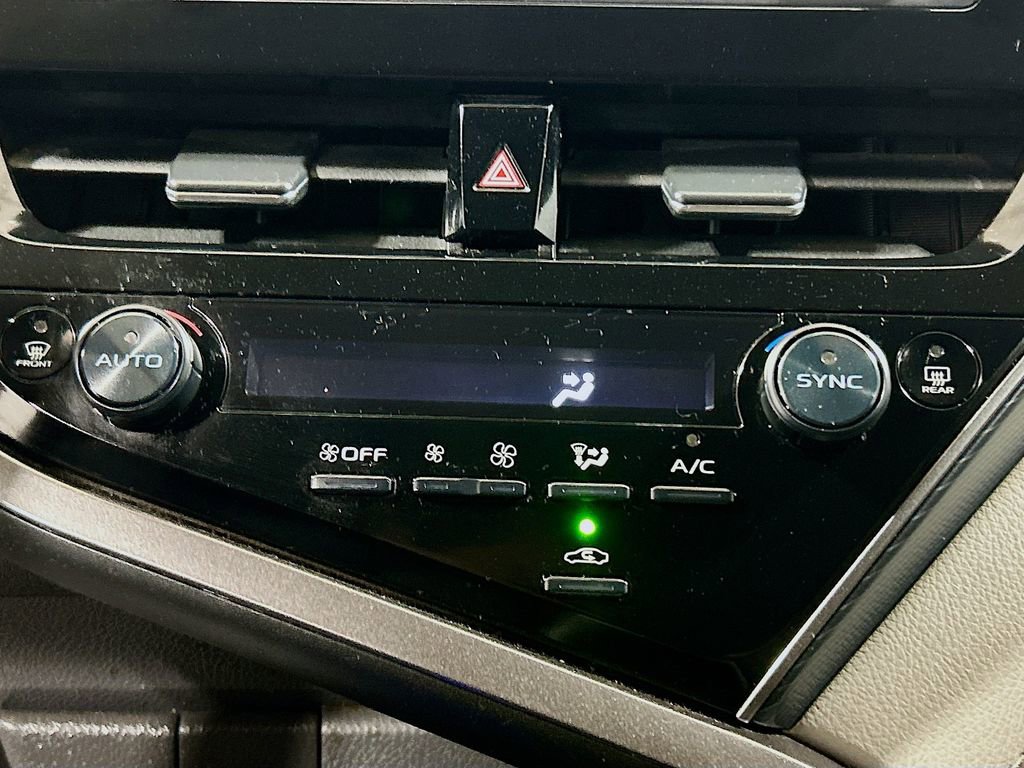 Used 2024 Toyota Camry LE FWD image 13