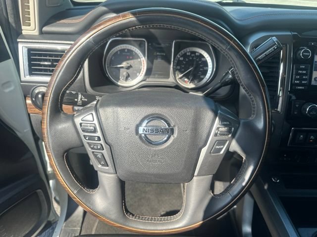 Used 2017 Nissan Titan Platinum Reserve RWD image 21