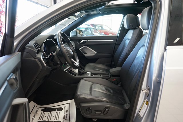 Used 2021 Audi Q3 2.0T Premium image 25