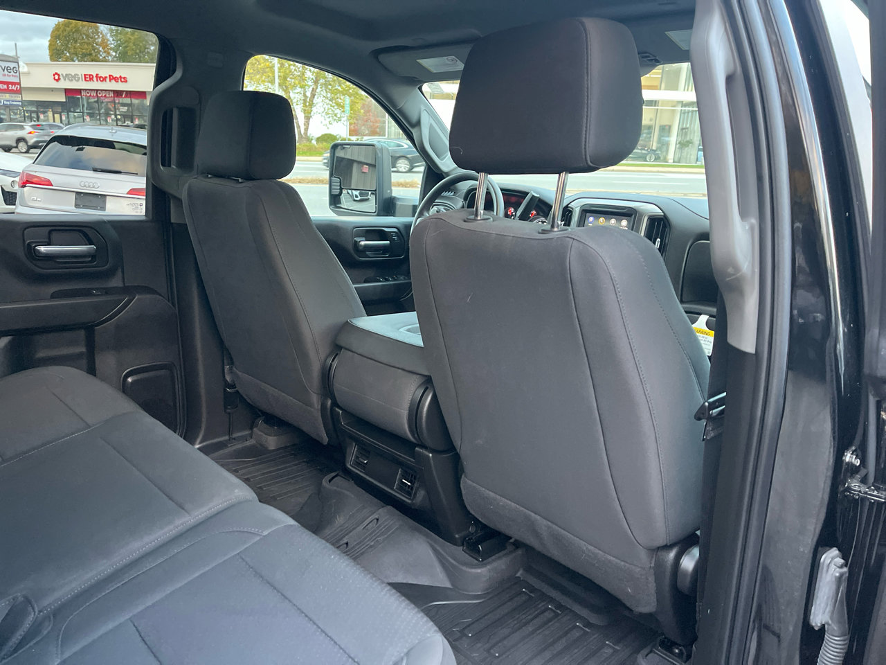 Used 2022 GMC Sierra 3500 Pro w/ Convenience Package image 29