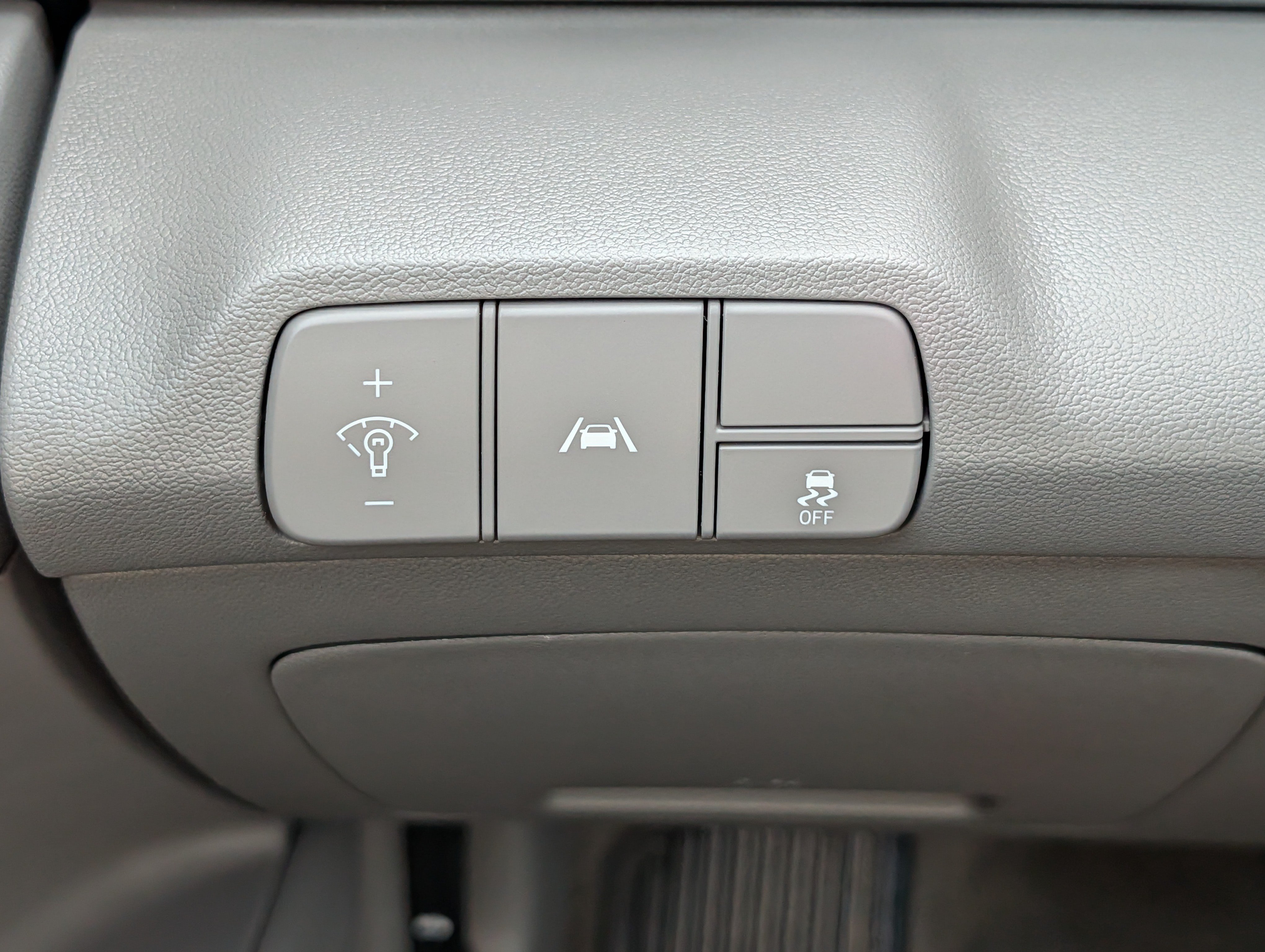 Used 2023 Hyundai Elantra SEL w/ Convenience Package FWD image 26
