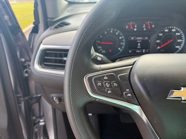 Used 2023 Chevrolet Equinox LS FWD image 16