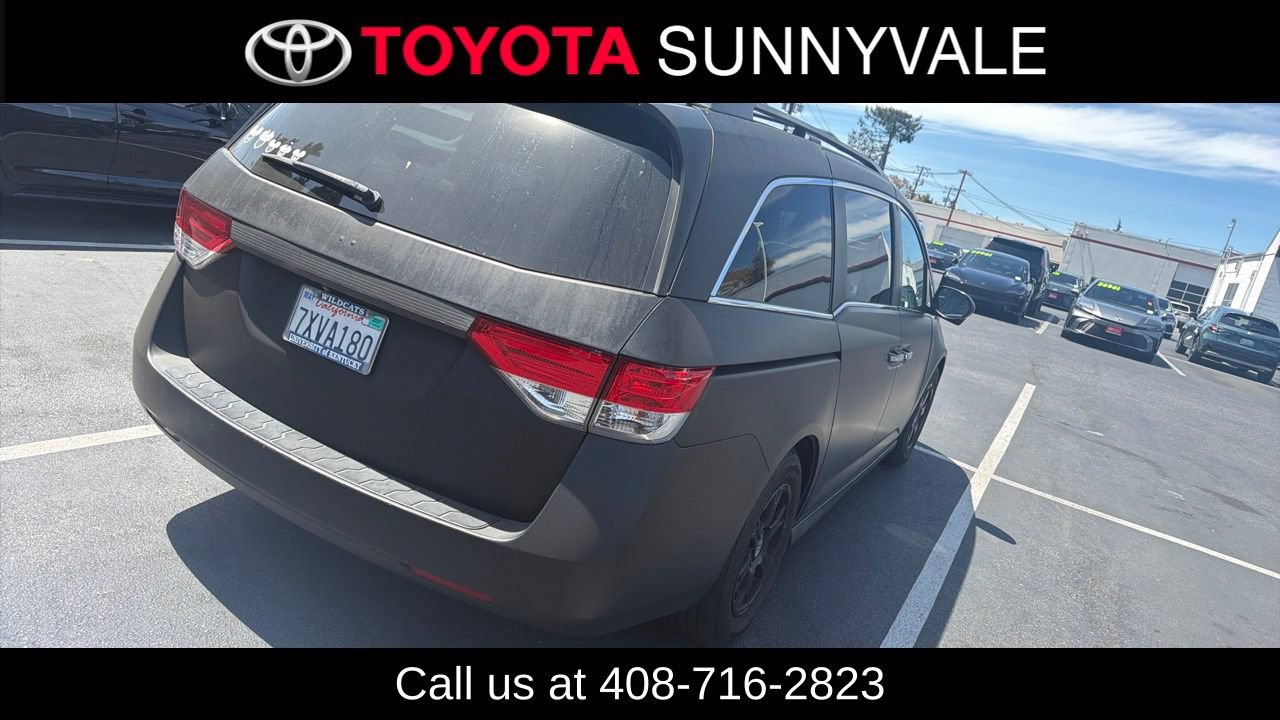 Used 2017 Honda Odyssey EX-L image 2