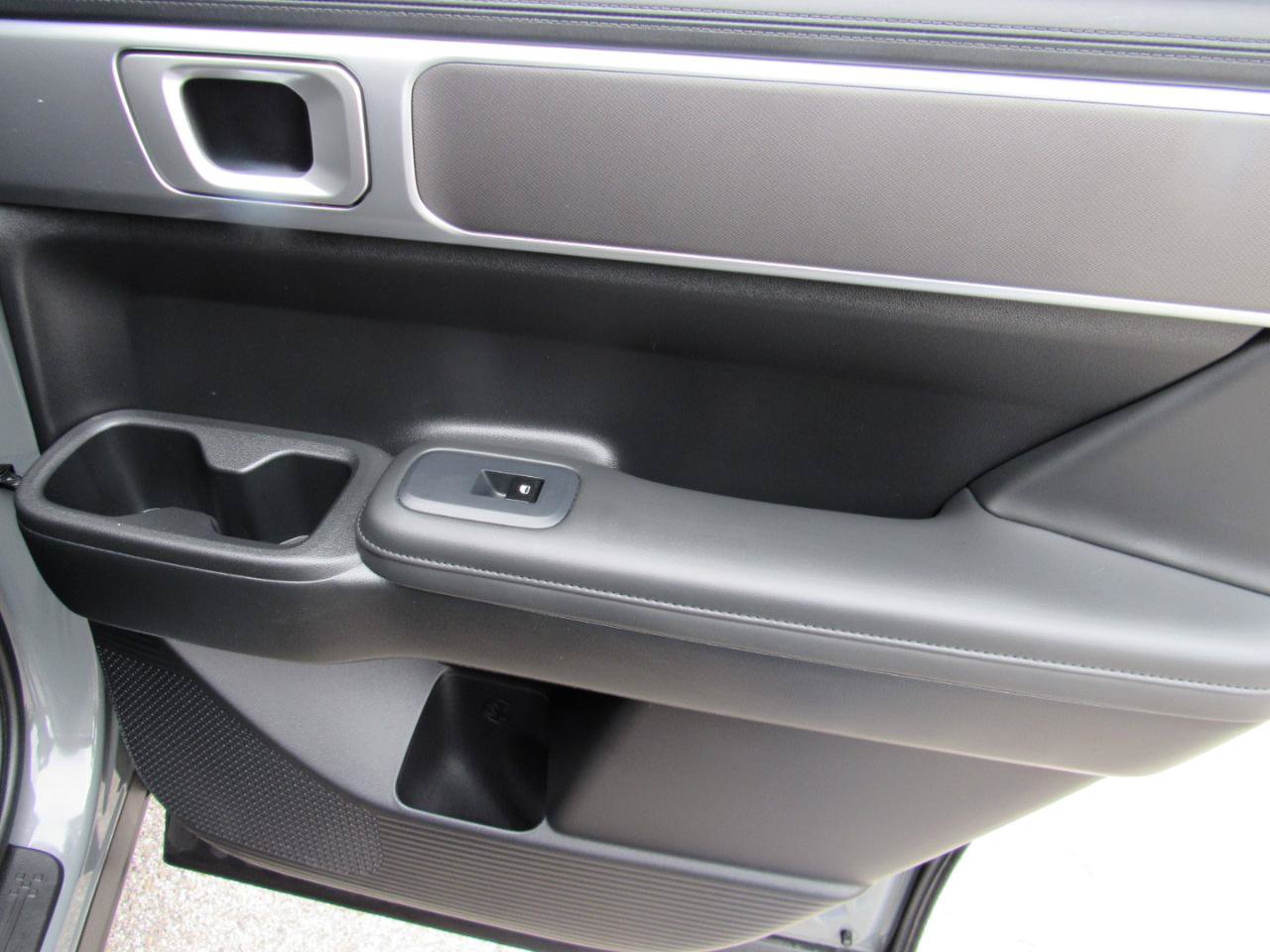 Used 2026 Hyundai Santa Fe SEL AWD/4WD image 37