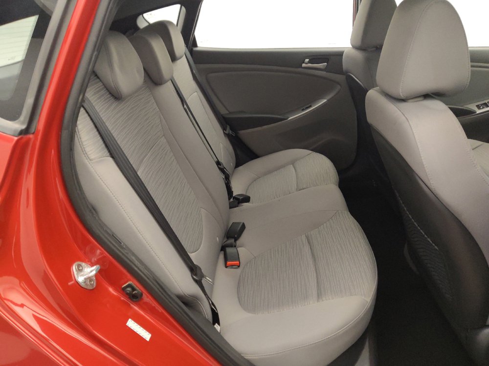 Used 2017 Hyundai Accent SE FWD image 19