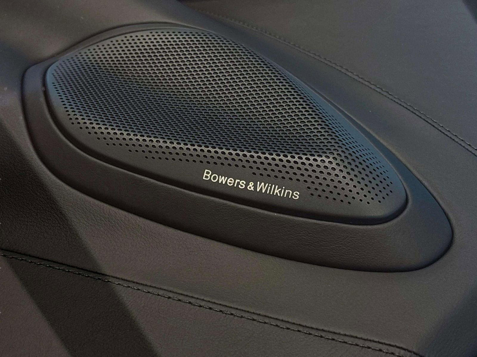 New 2026 McLaren GTS RWD image 25