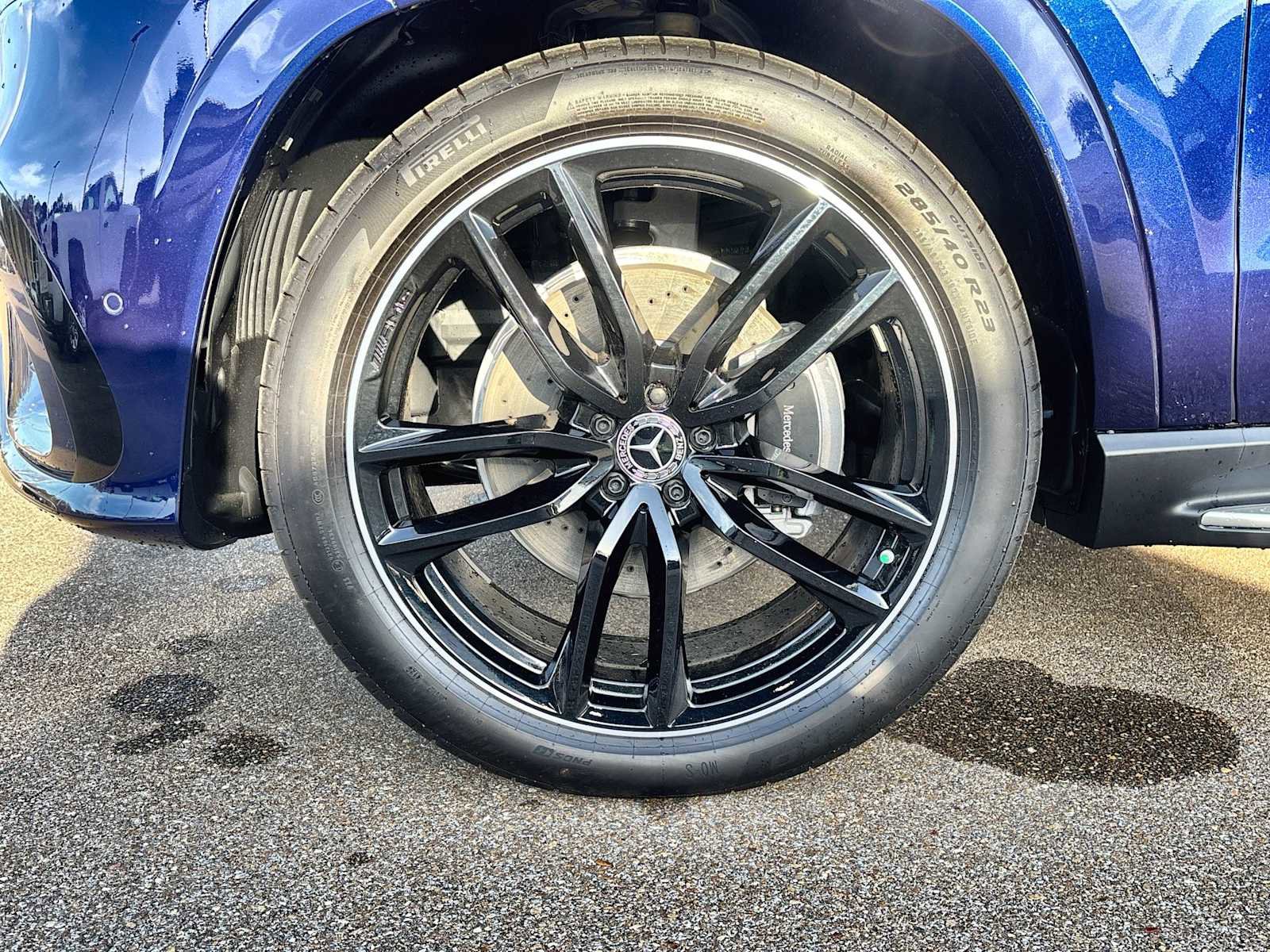 New 2026 Mercedes-Benz GLS 580 4MATIC image 14