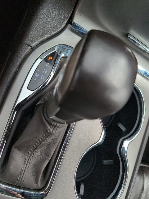 Used 2019 Jeep Grand Cherokee Overland AWD/4WD image 27