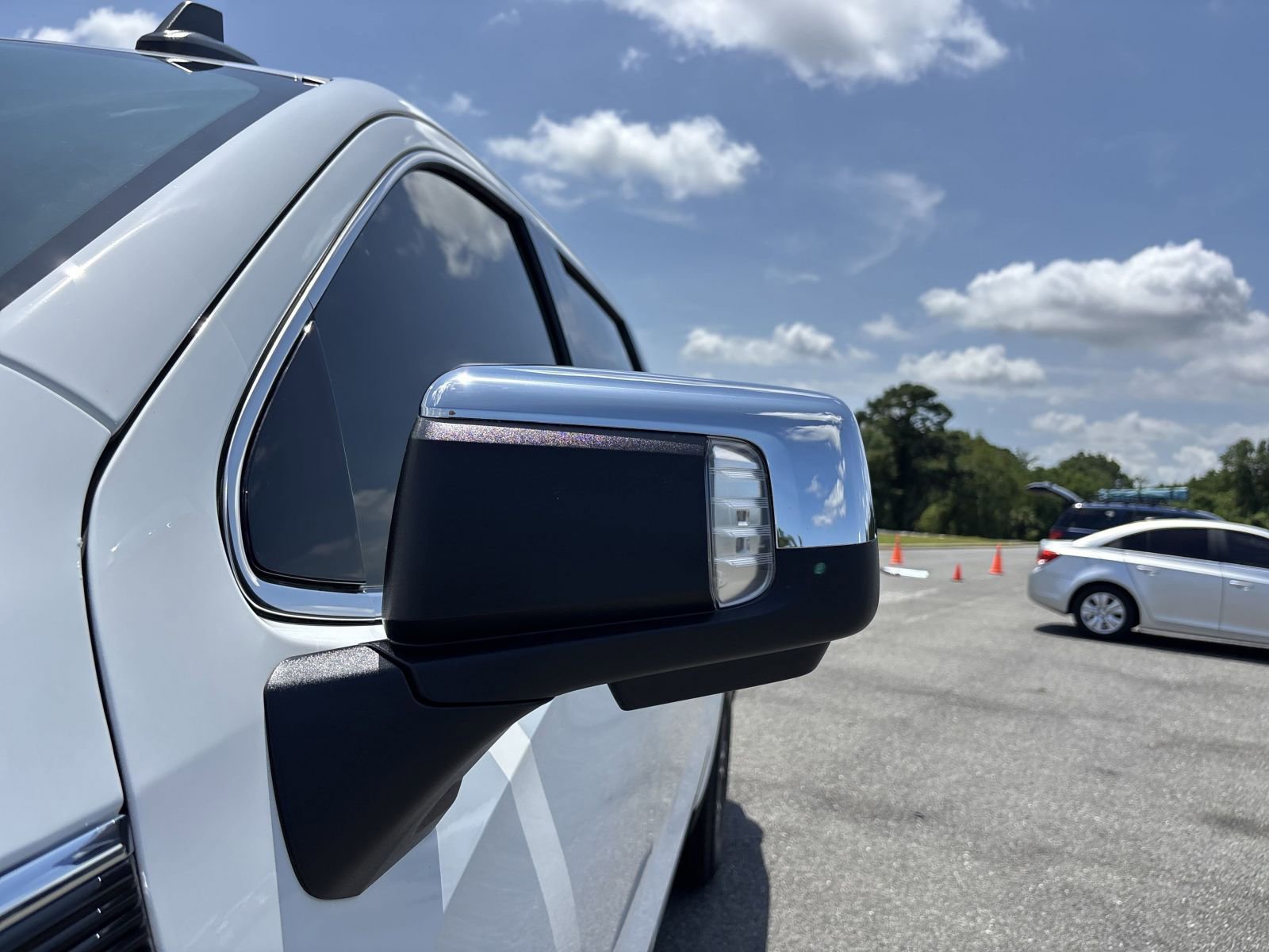 New 2025 GMC Sierra 1500 SLE w/ Preferred Package image 45