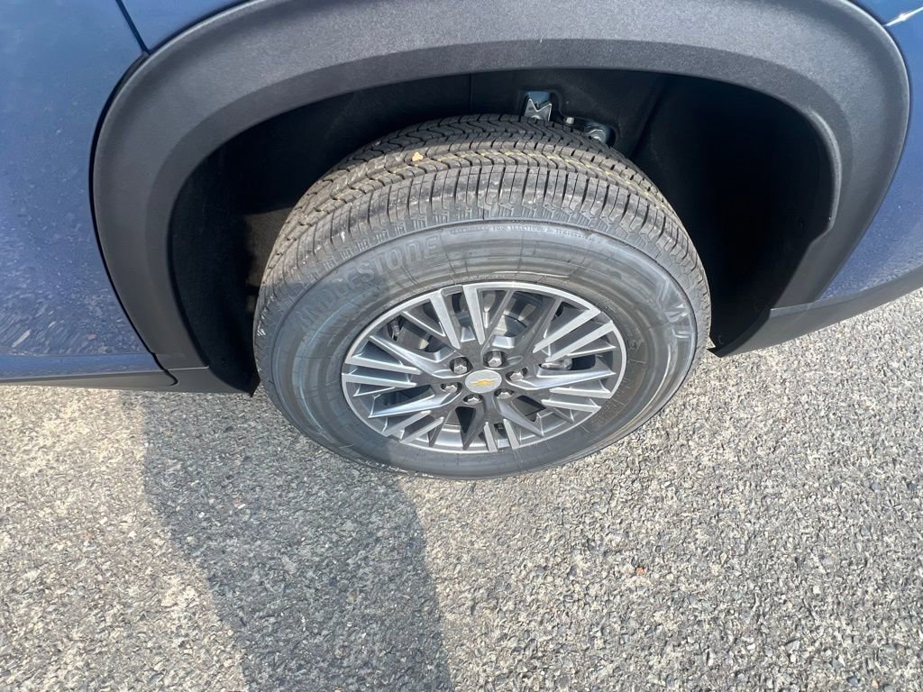 New 2026 Chevrolet Traverse LT image 24