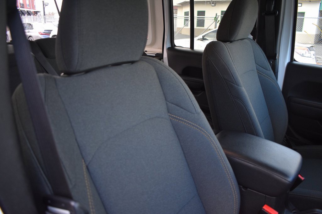 Used 2025 Jeep Wrangler Sport S image 23