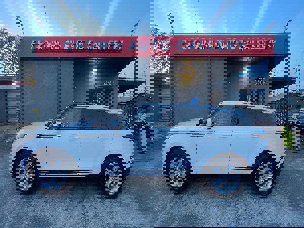 Used 2019 Land Rover Range Rover Velar S image 6