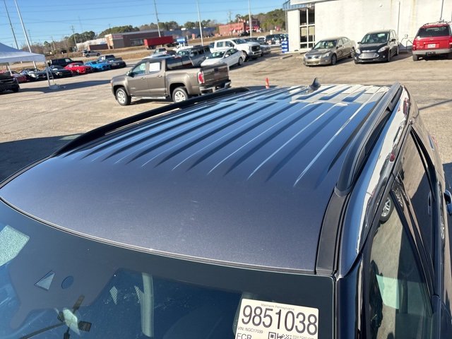 Used 2022 Ford Explorer XLT image 7