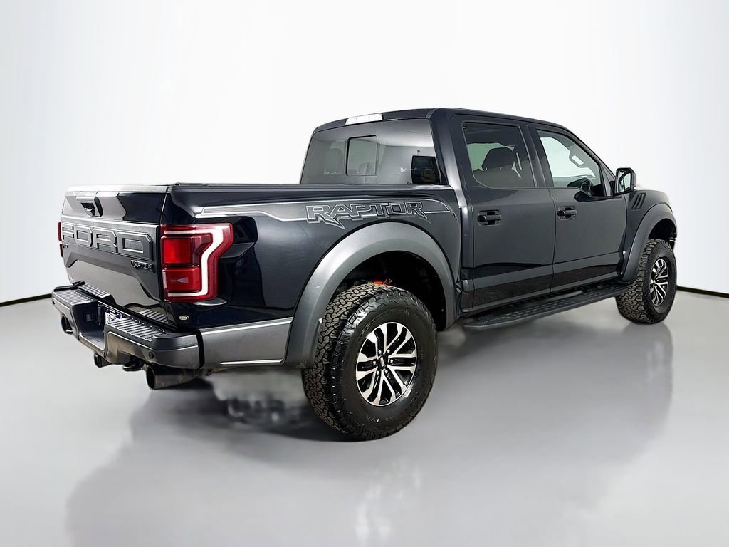 Used 2019 Ford F150 Raptor w/ Equipment Group 802A Luxury AWD/4WD image 8