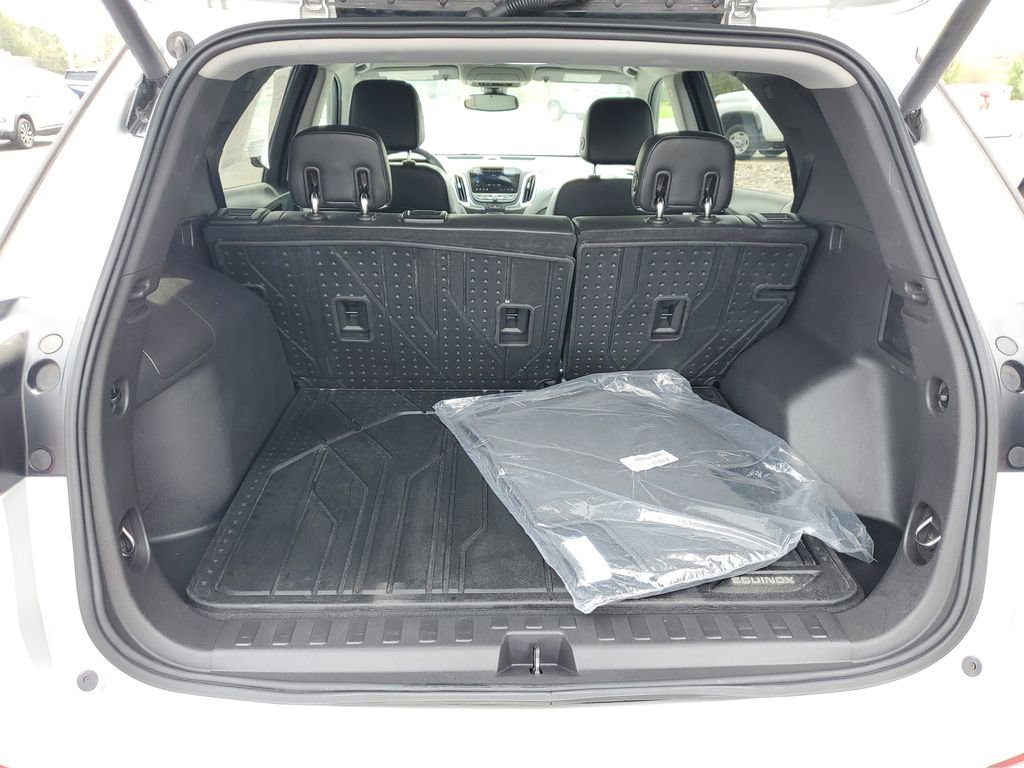 Used 2020 Chevrolet Equinox Premier w/ LPO, Floor Liner Package AWD/4WD image 29
