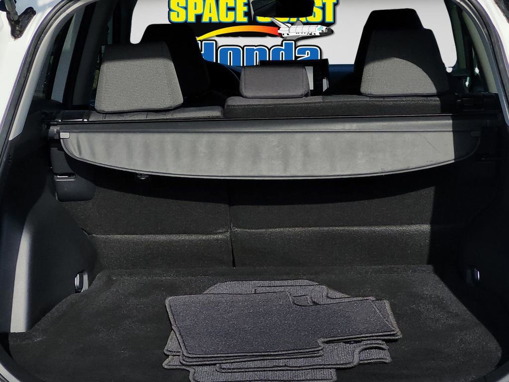 Used 2021 Toyota RAV4 XLE image 14