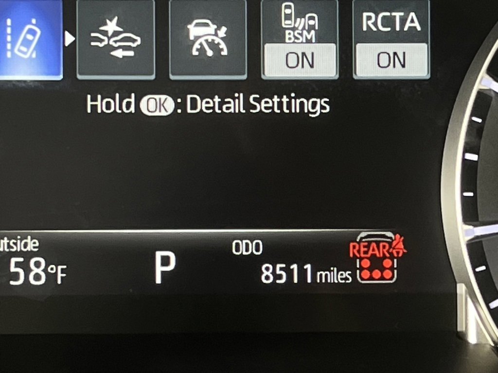 Used 2025 Toyota Highlander XLE image 14