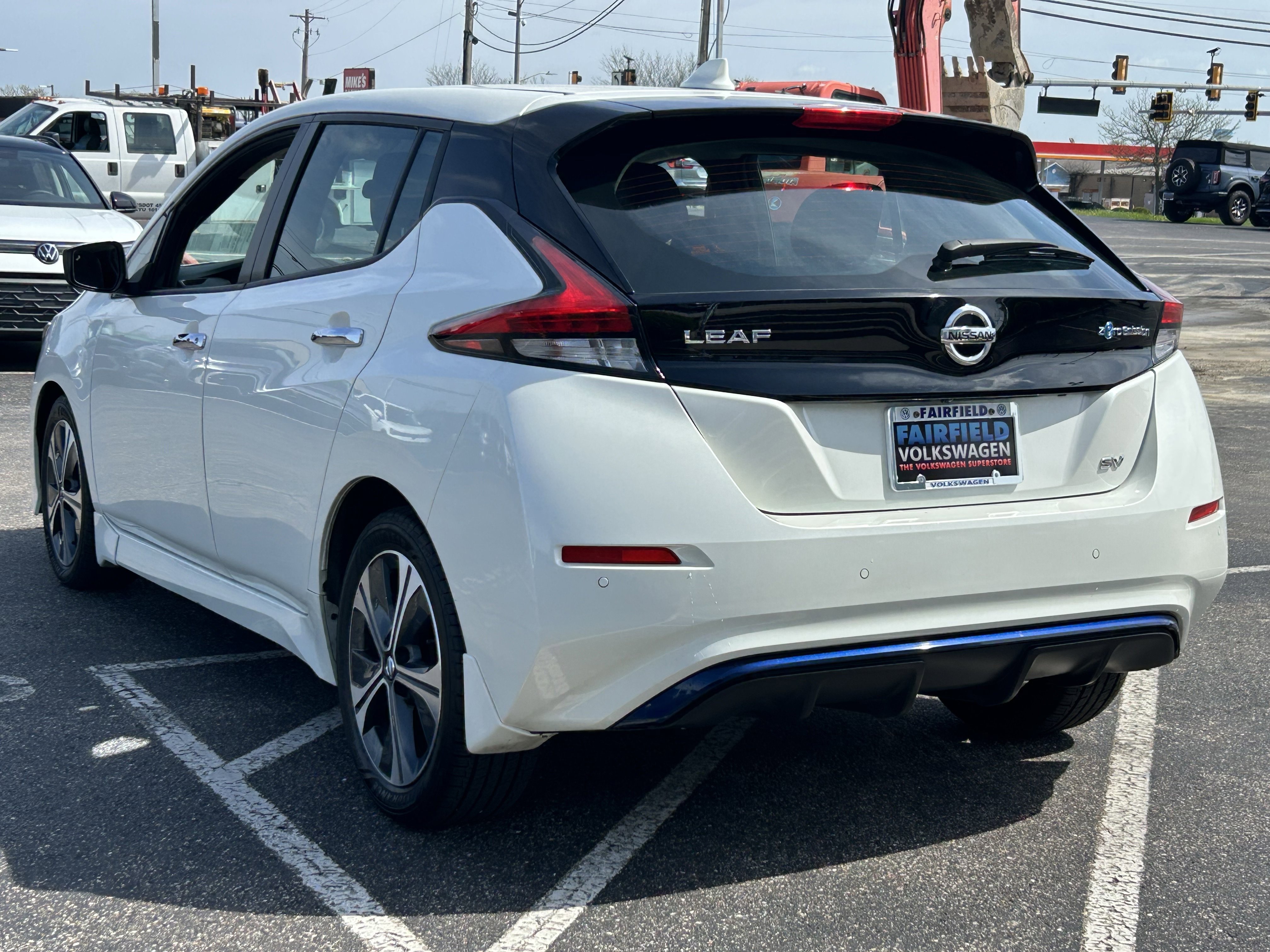 Used 2022 Nissan Leaf SV image 5