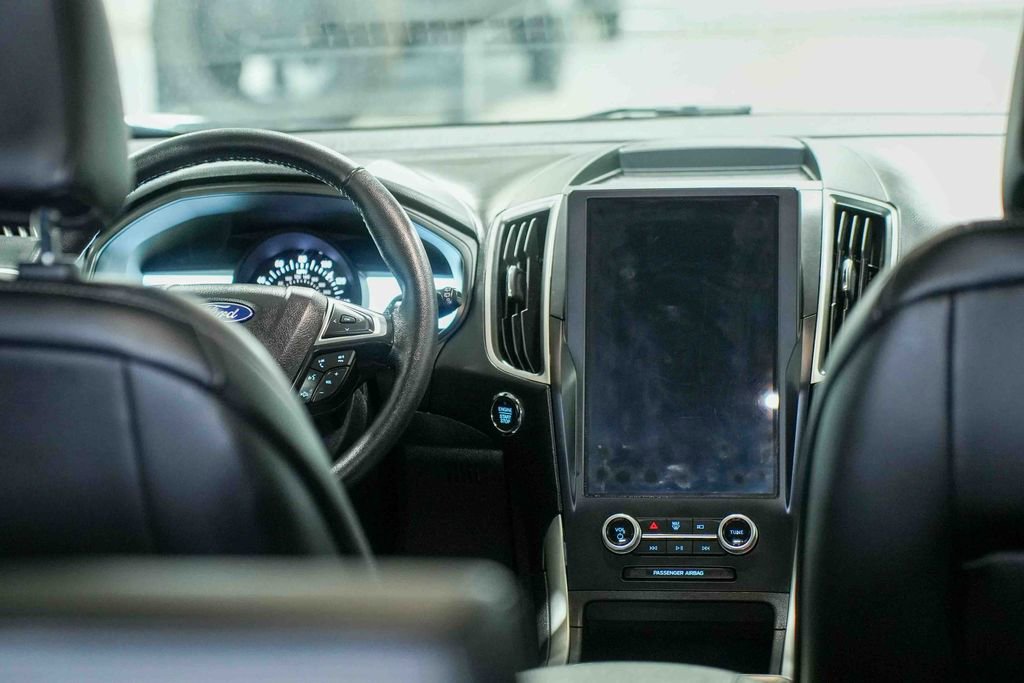 Used 2023 Ford Edge SEL w/ Convenience Package image 13