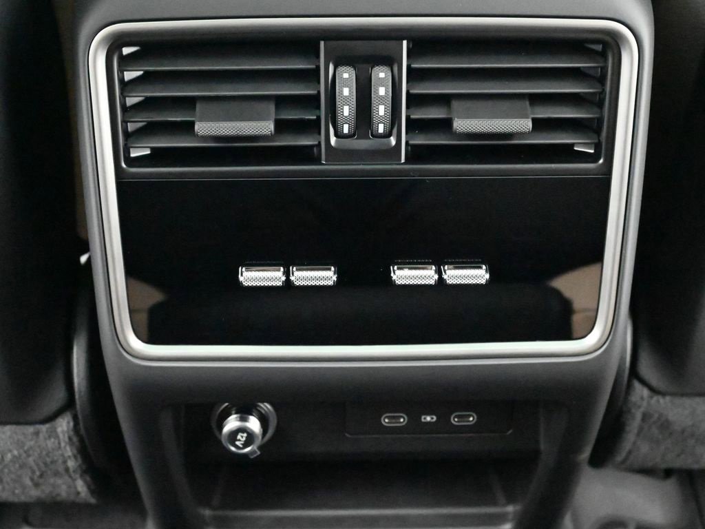 New 2026 Porsche Cayenne E-Hybrid Coupe image 8