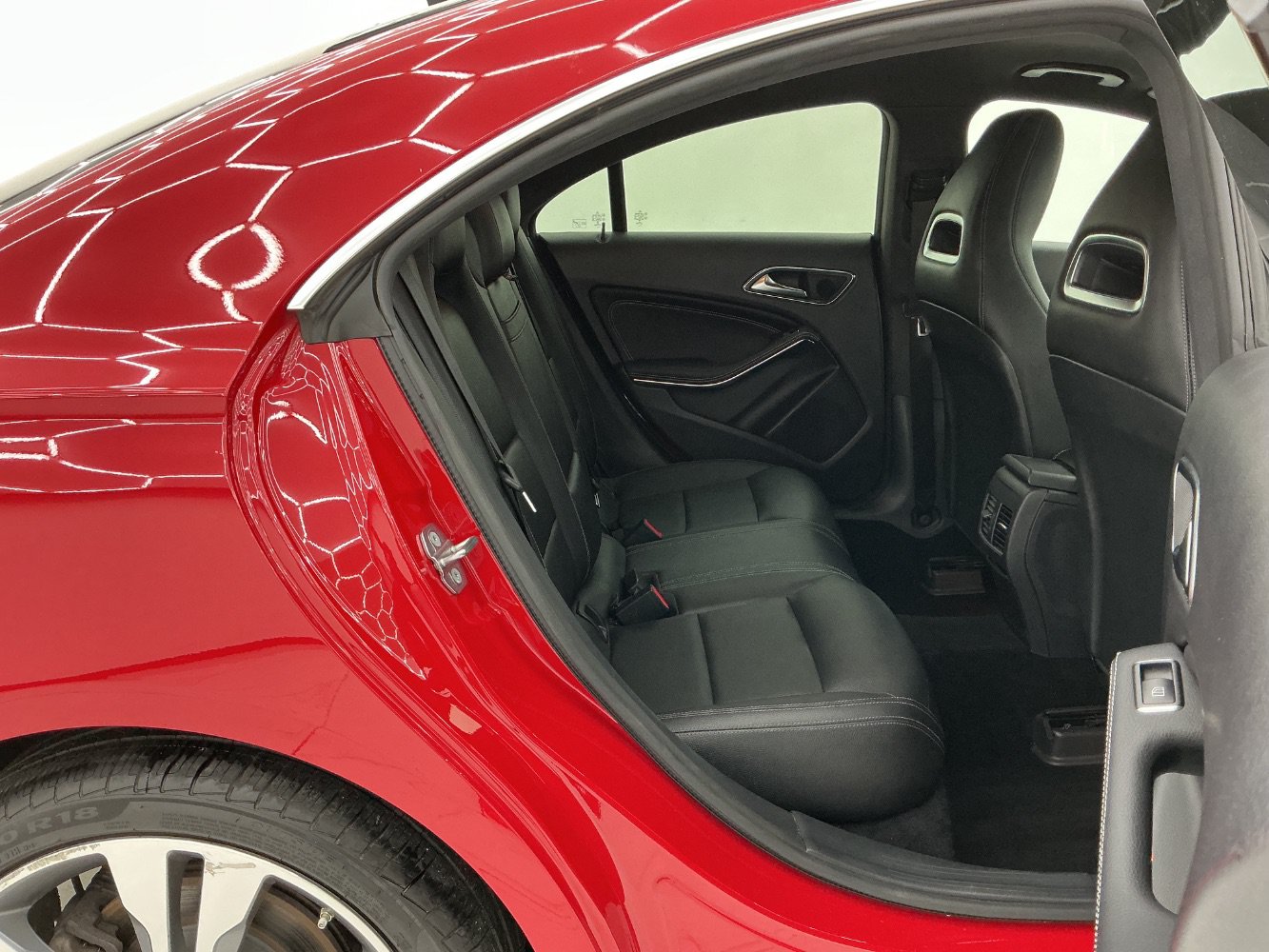 Used 2019 Mercedes-Benz CLA 250 image 21
