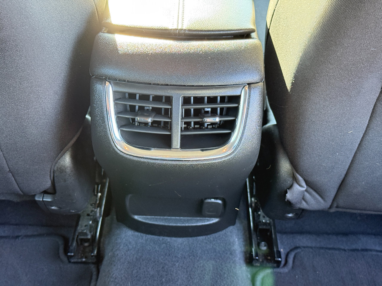 Used 2023 Chevrolet Malibu LT image 37