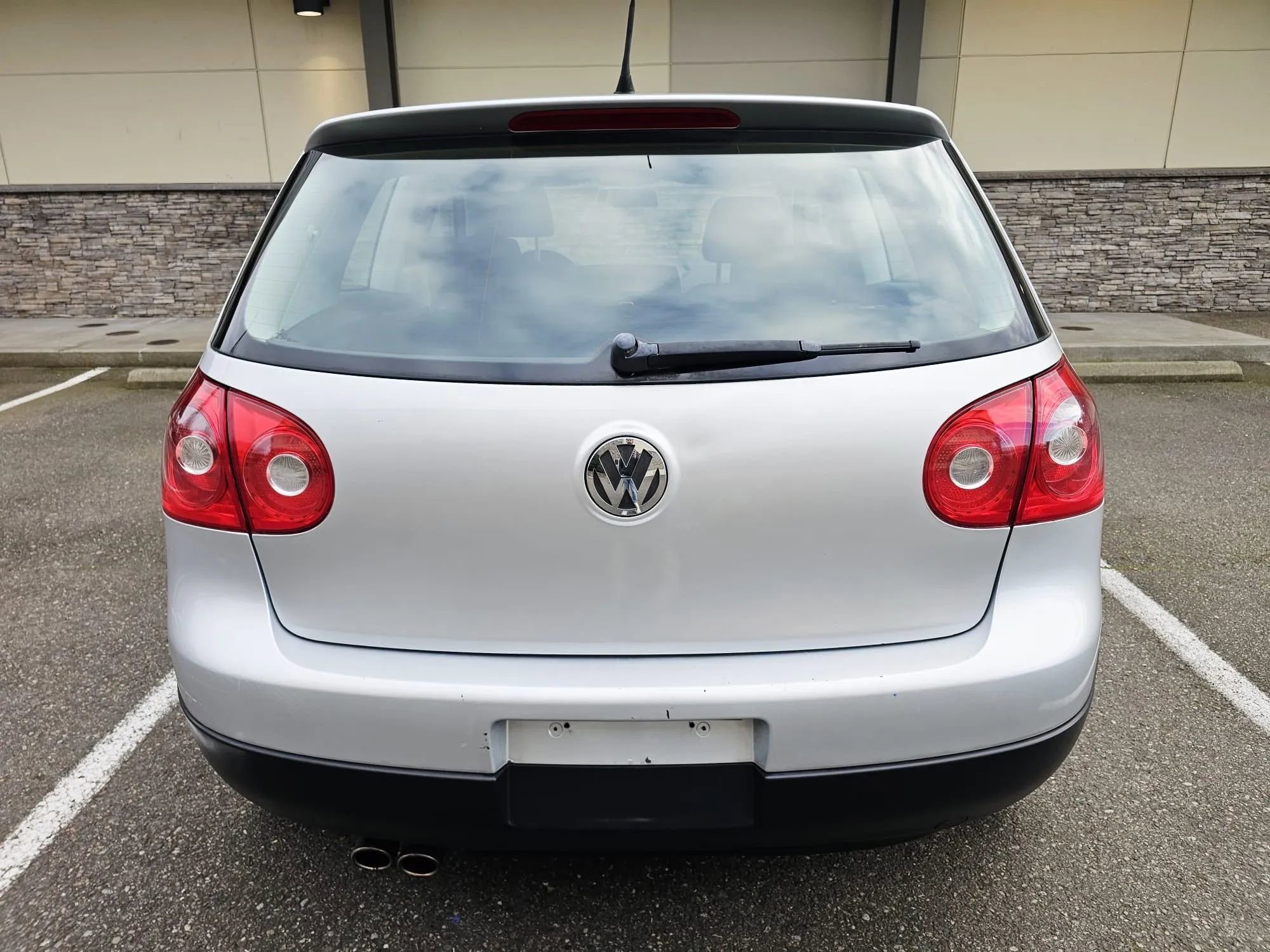 Used 2008 Volkswagen Rabbit S image 4