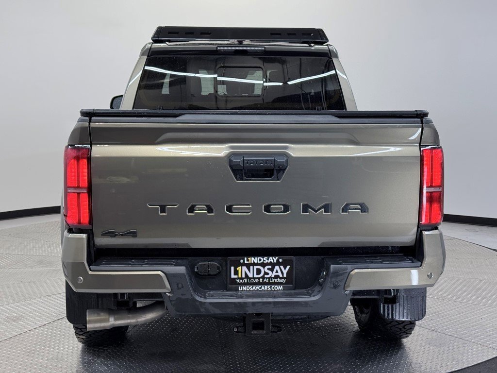 Used 2024 Toyota Tacoma TRD Sport image 11