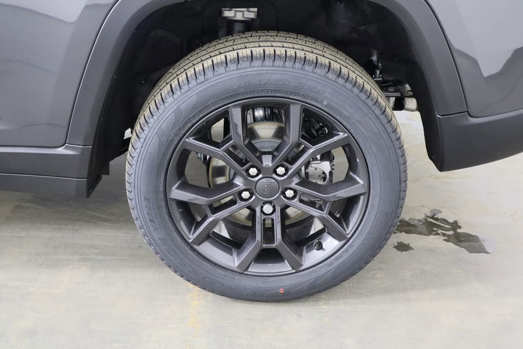 New 2025 Jeep Grand Cherokee Limited image 48