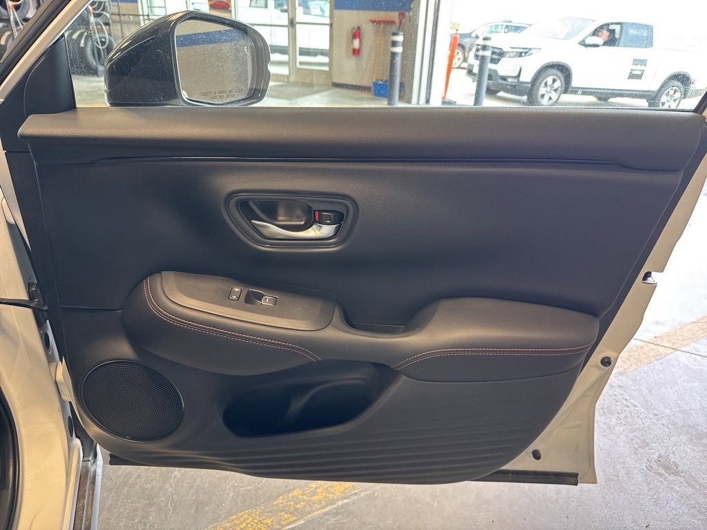 New 2025 Honda HR-V Sport image 27