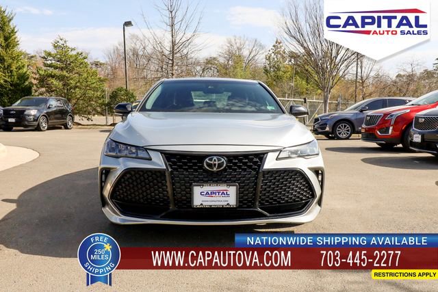 Used 2019 Toyota Avalon XSE w/ All Weather Liner Package image 2
