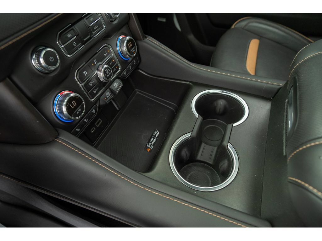 Used 2022 GMC Yukon AT4 AWD/4WD image 25