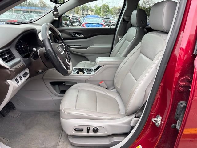 Used 2020 GMC Acadia SLT w/ Driver Alert Package II AWD/4WD image 14